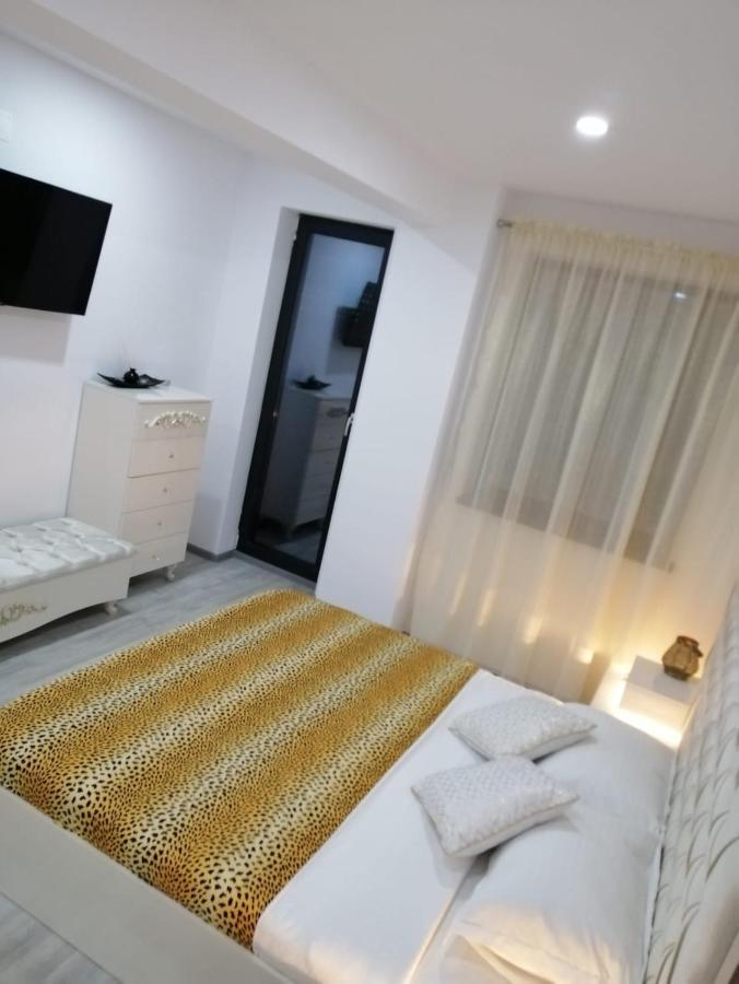 Nemo Apartment Năvodari Exteriér fotografie
